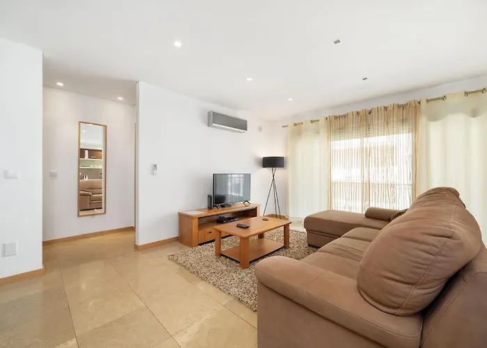 Apartament Baia 2 - - By Sch *